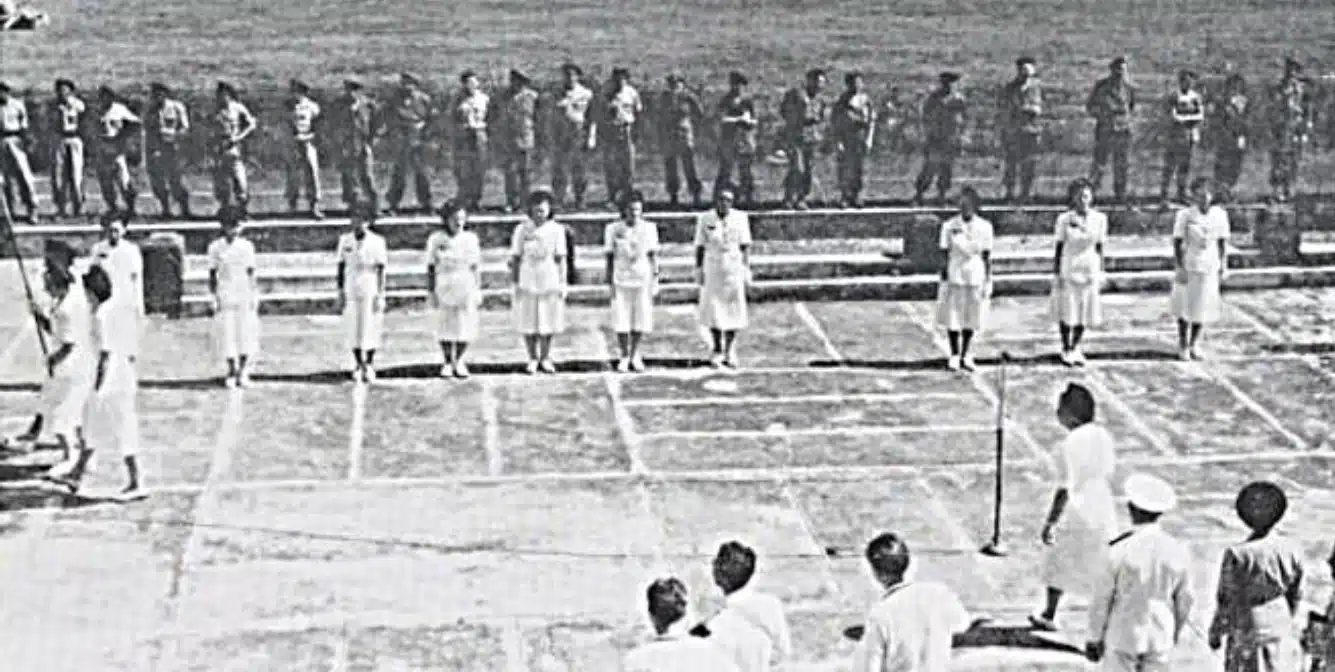 Maryse Bastié préside la promotion IPSA Just et de l'Epine Saigon 1950 Général Bodet